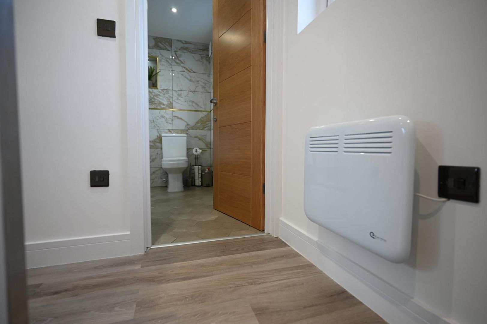 Luxury Two Bed Apartment - Cardiff City Centre Buitenkant foto